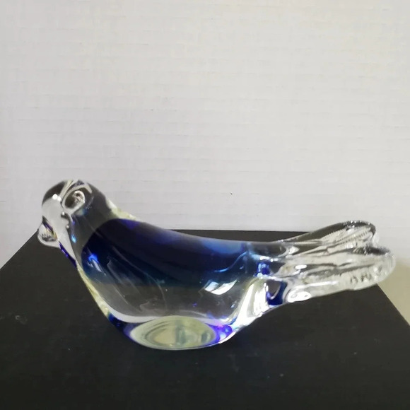 Murano Style Blue,Clear Art Glass Sitting Bird Paperweight . - Picture 2 of 8